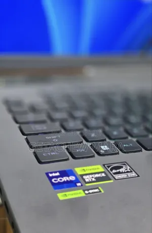 New Laptop Asus ROG Strix G15 16GB Intel Core i9 SSD 1T