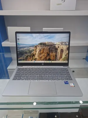 New Laptop HP Stream Notebook 16GB Intel Core i7 SSD 1T