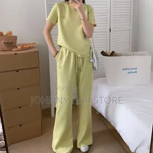 ቱታ ከነ T-Shirt