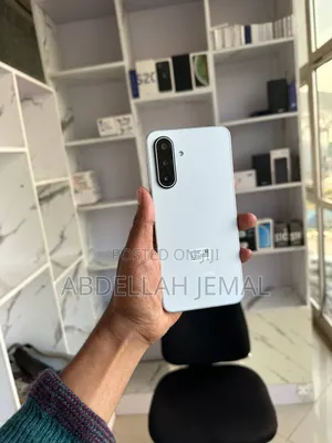 New Samsung Galaxy M17 5G 128 GB White