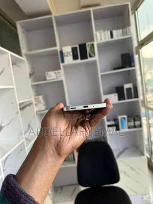 New Samsung Galaxy M17 5G 128 GB White