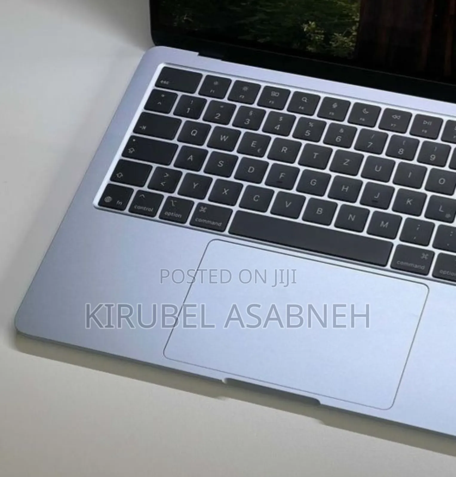 New Laptop Apple MacBook Air 2025 M4 13-inch 16GB Apple M4 SSD 256GB