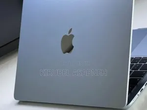 New Laptop Apple MacBook Air 2025 M4 13-inch 16GB Apple M4 SSD 256GB