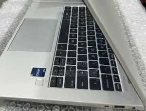 New Laptop HP EliteBook 840 G9 16GB Intel Core i5 SSD 1T