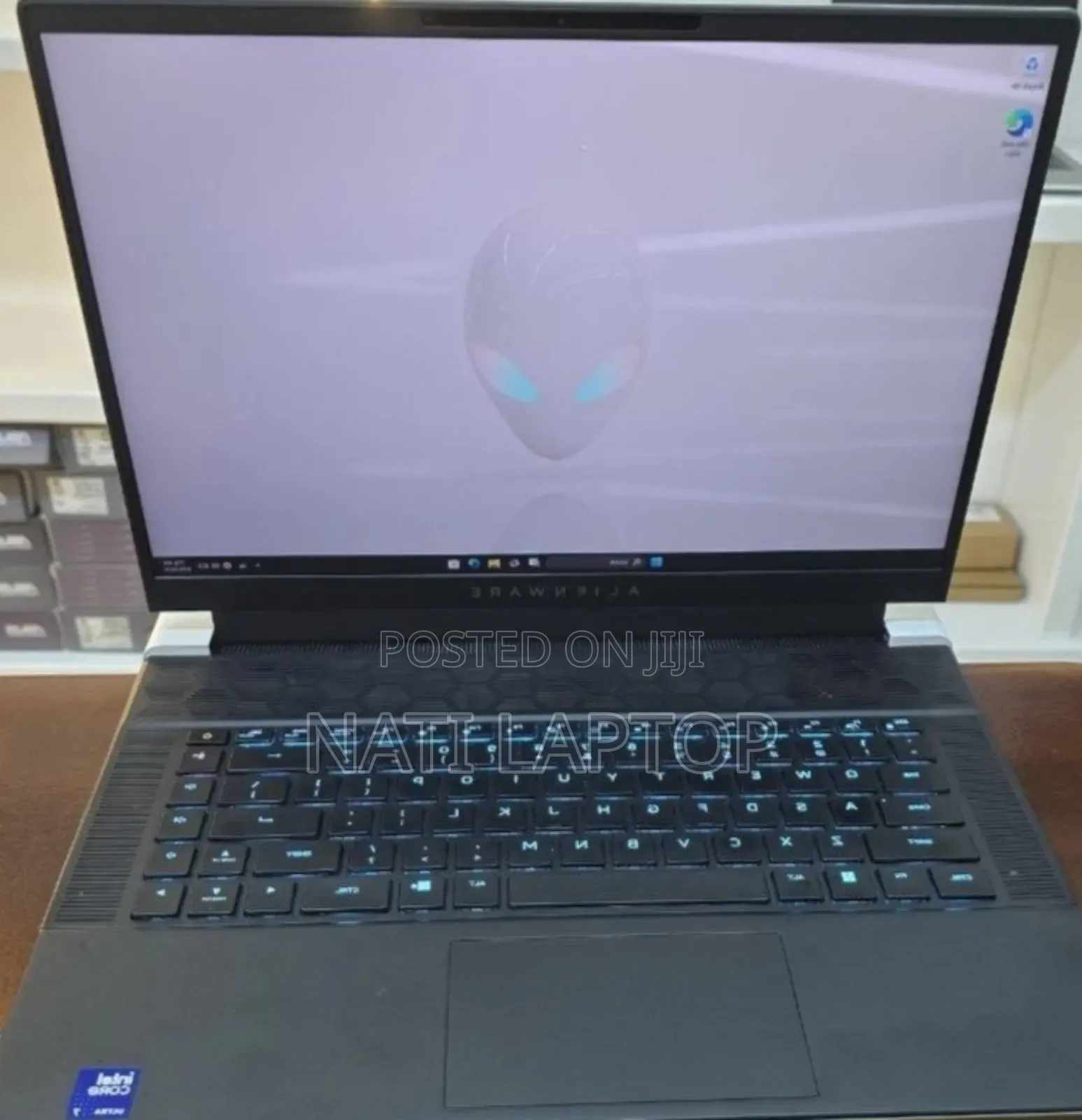 New Laptop Alienware M15 r3 16GB Intel Core Ultra 7 SSD 1T