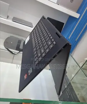 New Laptop HP Envy X360 8GB AMD Ryzen 5 SSD 512GB