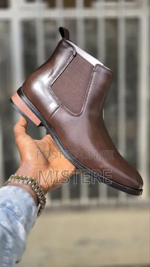 Chelsea Boots