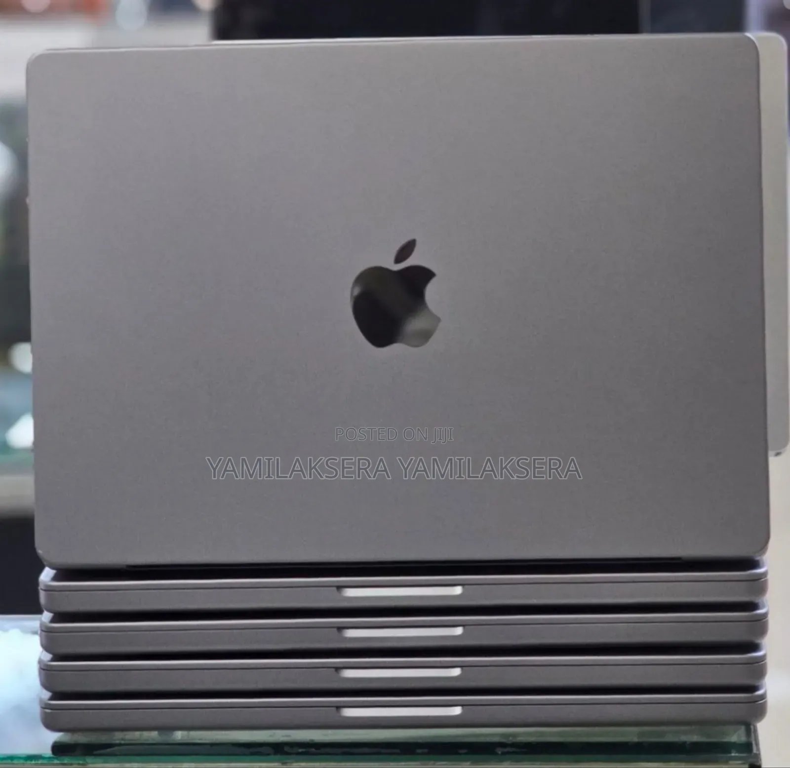New Laptop Apple MacBook Pro M1 32GB Apple M1 Pro SSD 512GB