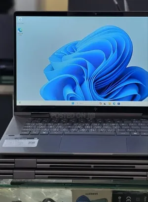 New Laptop HP Envy X360 16GB Intel Core 7 SSD 1T