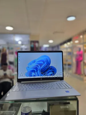 New Laptop HP Stream Notebook 8GB Intel Core i7 SSD 512GB