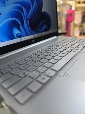 New Laptop HP Stream Notebook 8GB Intel Core i7 SSD 512GB