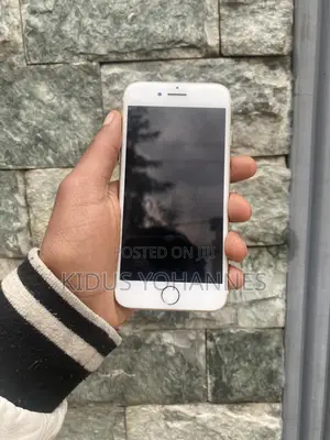 Apple iPhone 7 128 GB Silver