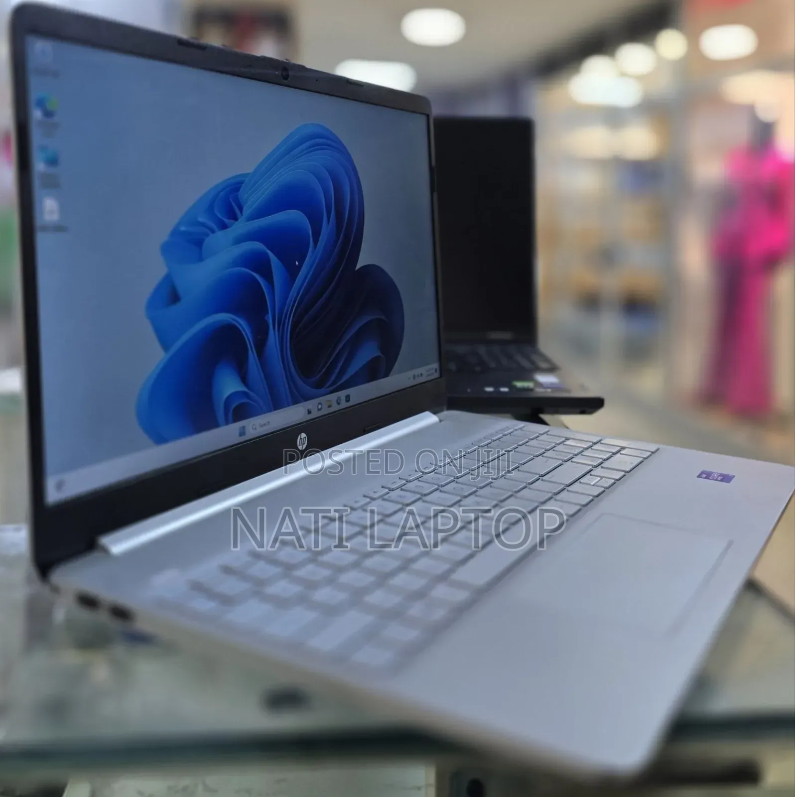 New Laptop HP Stream Notebook 8GB Intel Core i7 SSD 512GB