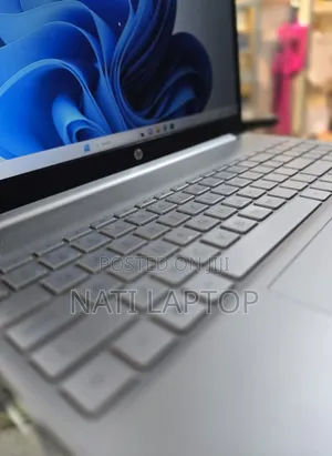 New Laptop HP Stream Notebook 8GB Intel Core i7 SSD 512GB
