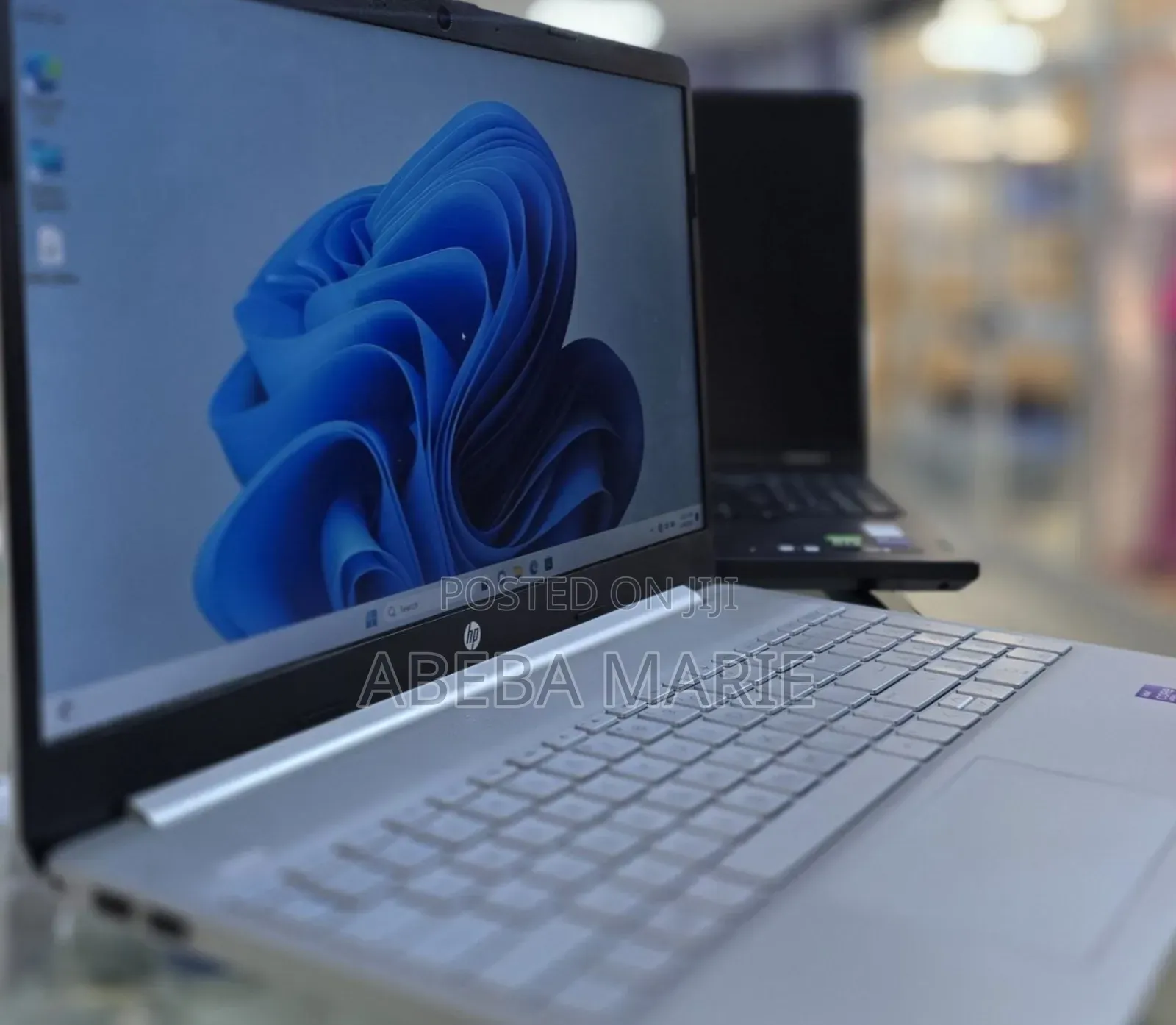 New Laptop HP Stream Notebook 8GB Intel Core i7 SSD 512GB