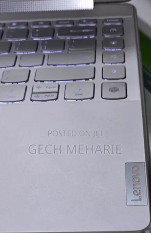 New Laptop Lenovo Yoga 9i 16GB Intel Core i7 SSD 512GB