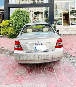 Toyota Corolla 2003 Gold