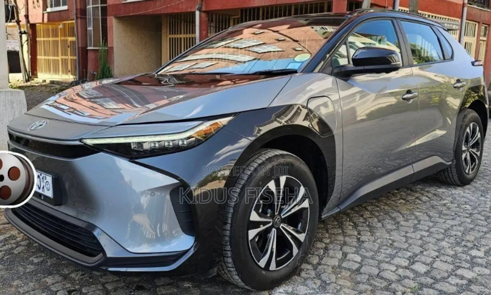 Toyota bZ4X 71.4 kWh AWD 2023 Silver