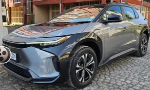 Toyota bZ4X 71.4 kWh AWD 2023 Silver