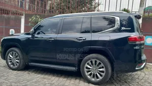 Toyota Land Cruiser 3.3 Diesel 4WD 2022 Black