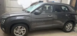 Hyundai Creta 2022 Brown