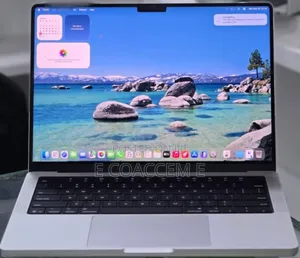 New Laptop Apple MacBook 16GB SSD 512GB