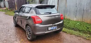 Suzuki Swift RS 2022 Silver