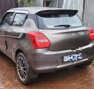Suzuki Swift RS 2022 Silver