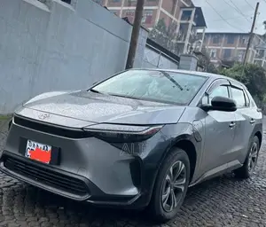 Toyota bZ4X 2023 Gray