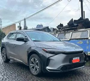 Toyota bZ4X 2023 Gray