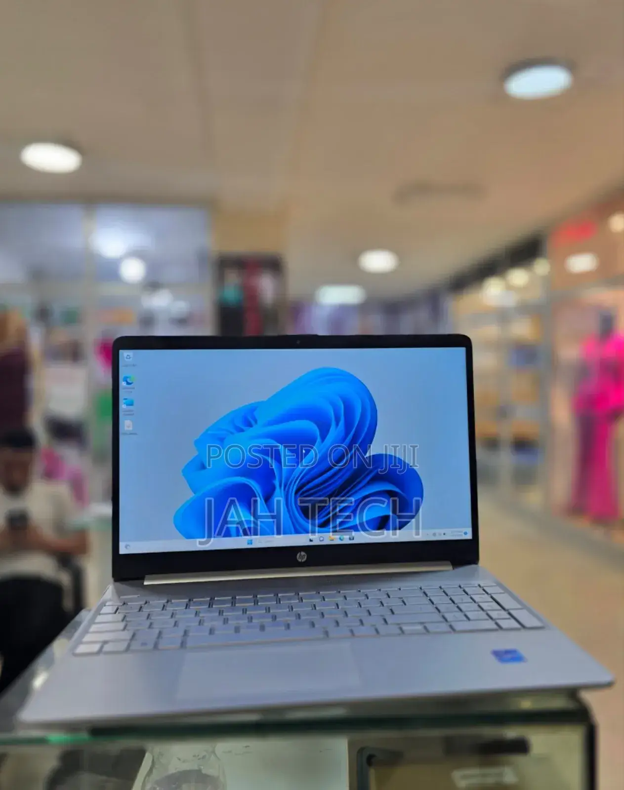New Laptop HP Stream Notebook 16GB Intel Core i7 SSD 512GB