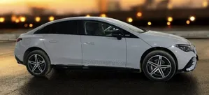 Mercedes-Benz EQE 2025 White