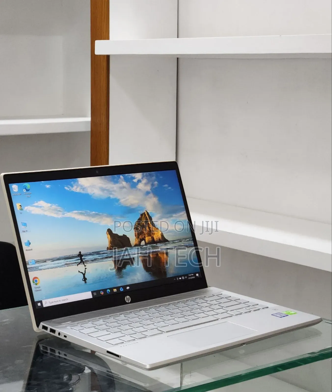New Laptop HP Pavilion 14 8GB Intel Core i5 SSD 512GB
