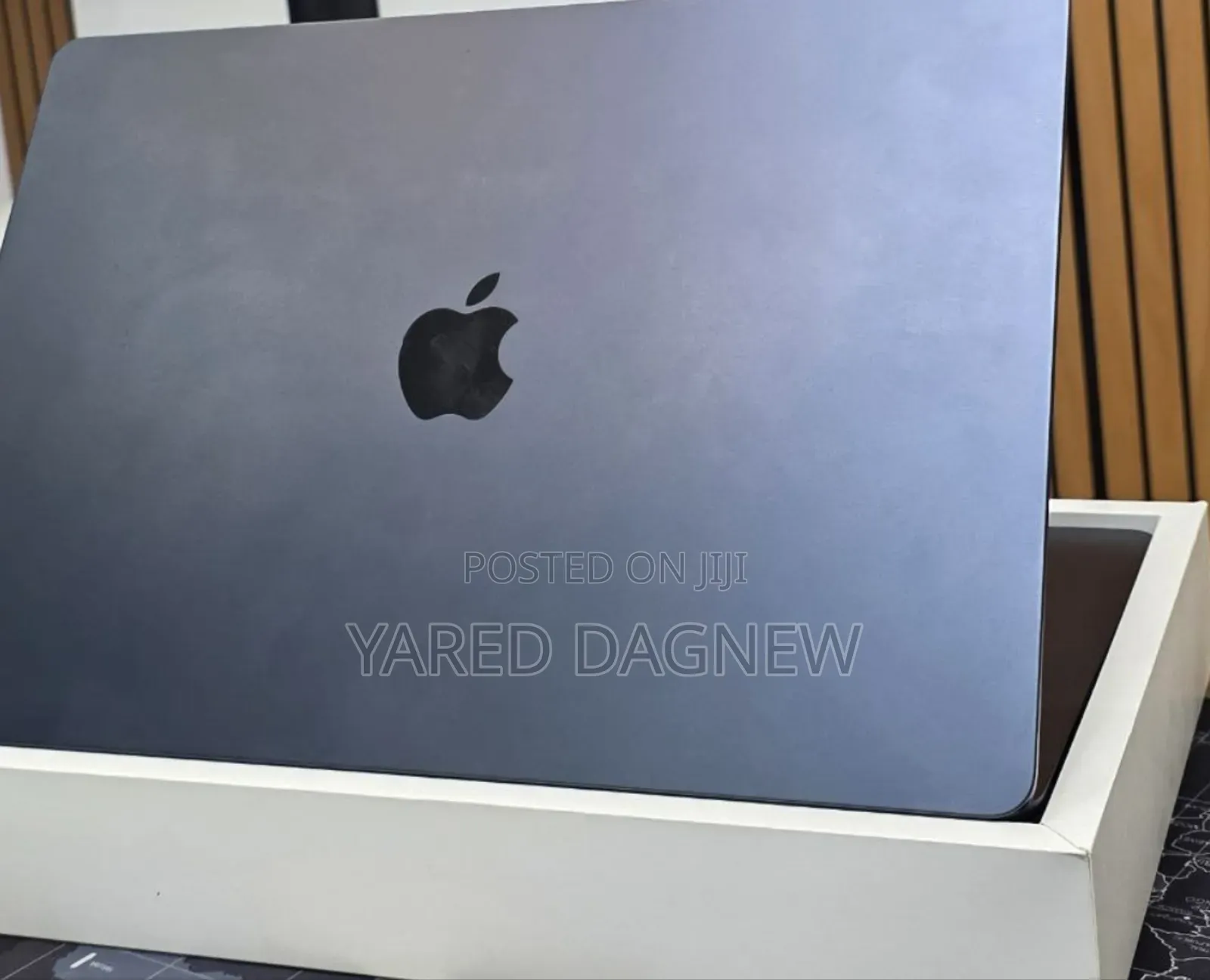 New Laptop Apple MacBook Air 2025 M4 15-inch 16GB Apple M4 SSD 256GB