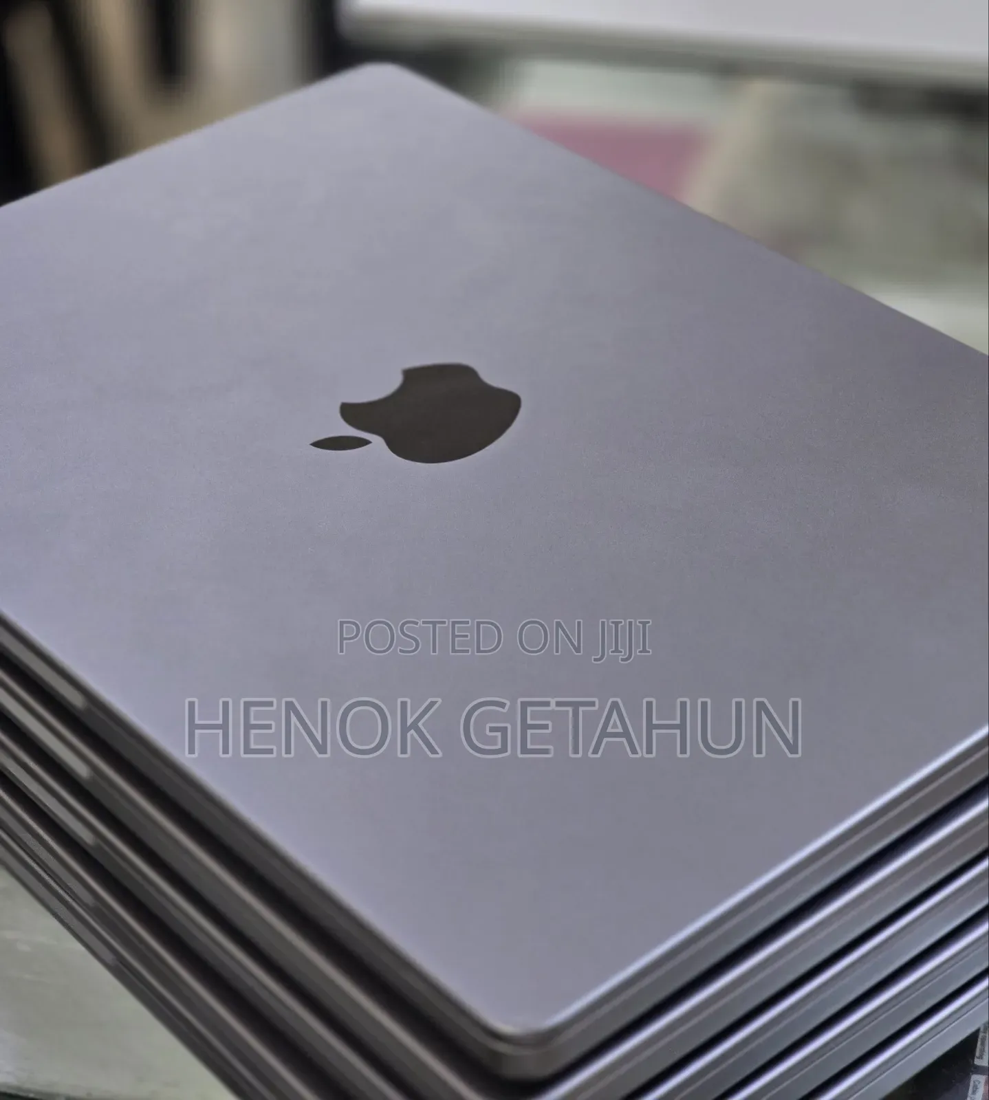 New Laptop Apple MacBook Pro M1 32GB Apple M1 Pro SSD 512GB