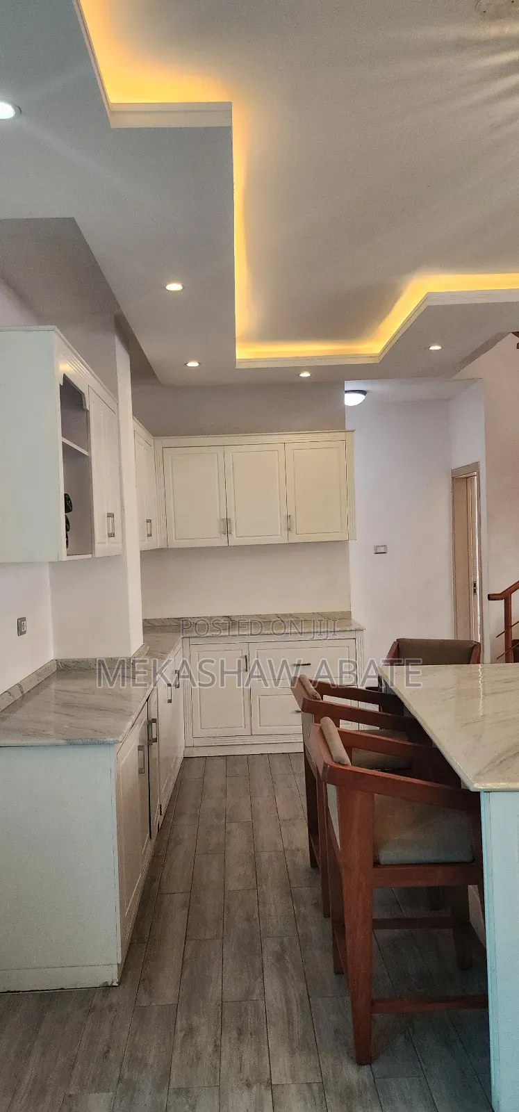 Furnished 4bdrm Apartment in Aa, Yeka for sale