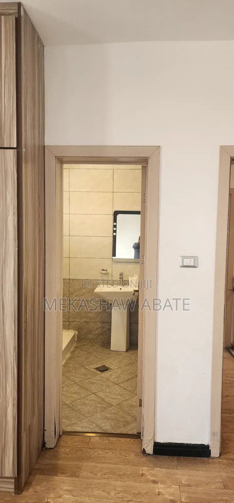 Furnished 4bdrm Apartment in Aa, Yeka for sale