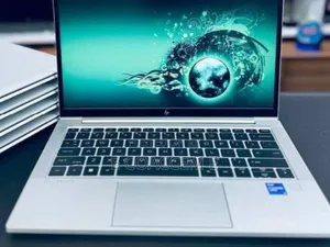 New Laptop HP 16GB Intel Core i5 SSD 512GB