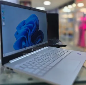New Laptop HP Stream Notebook 8GB Intel Core i7 SSD 512GB