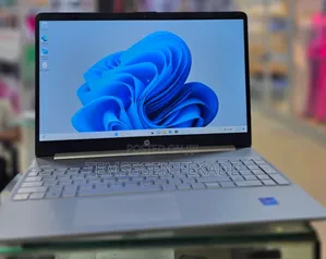 New Laptop HP Stream Notebook 8GB Intel Core i7 SSD 512GB