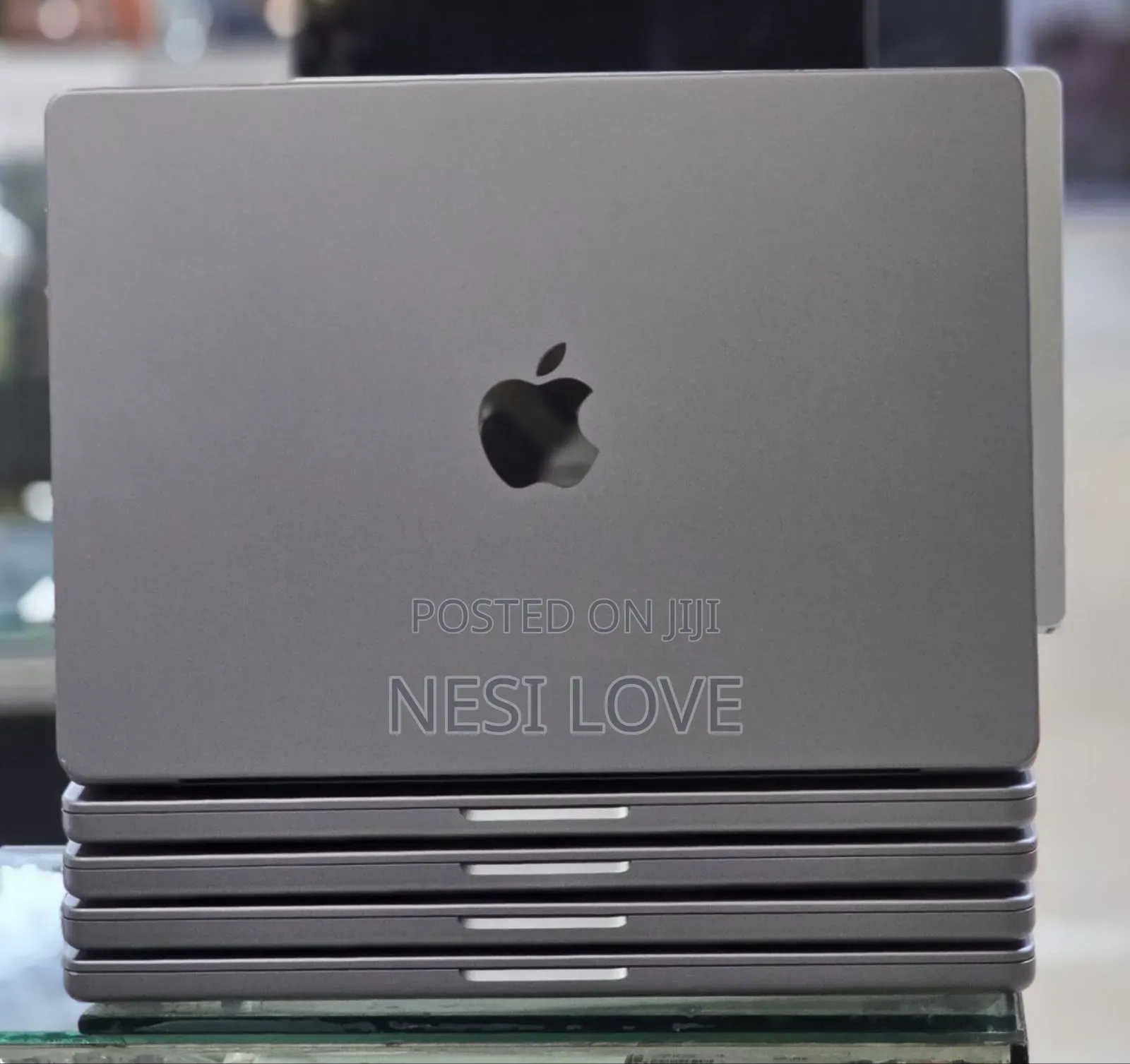 New Laptop Apple MacBook Pro 2021 M1 32GB SSD 512GB
