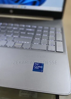 New Laptop HP Stream Notebook 8GB Intel Core i7 SSD 512GB
