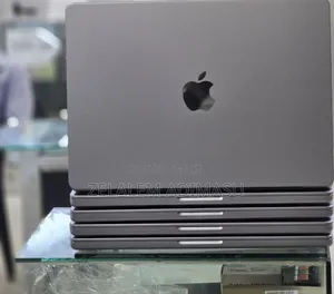 New Laptop Apple MacBook Pro M1 32GB Apple M1 Pro SSD 512GB