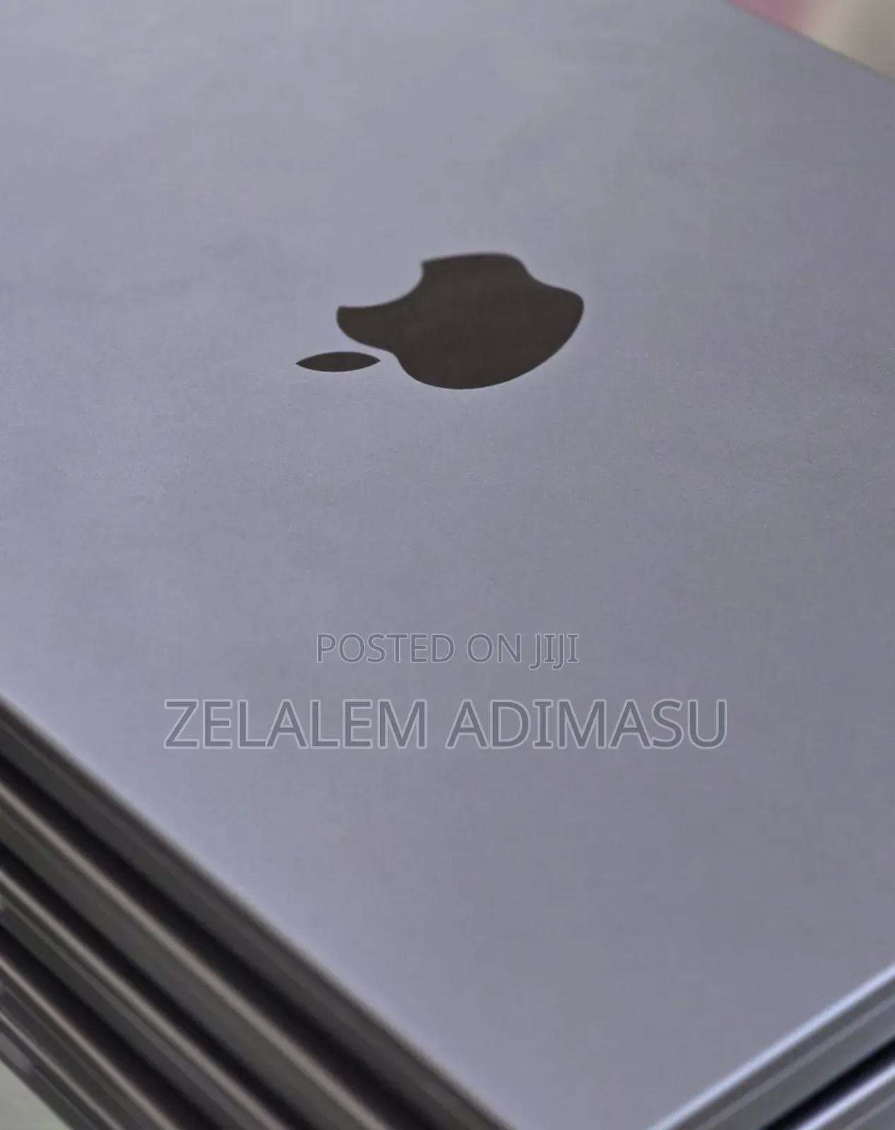 New Laptop Apple MacBook Pro M1 32GB Apple M1 Pro SSD 512GB