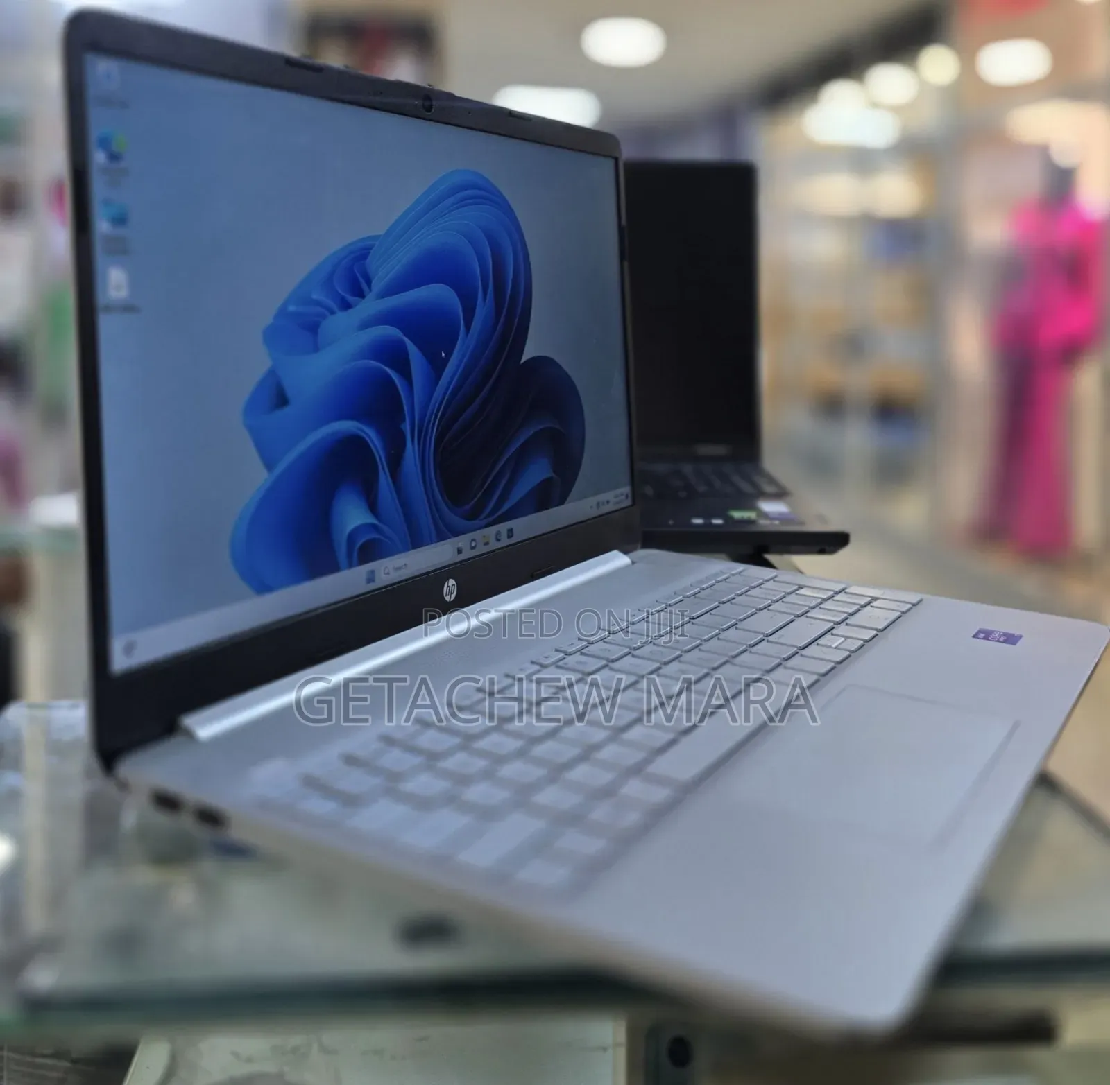 New Laptop HP Stream Notebook 8GB Intel Core i7 SSD 512GB