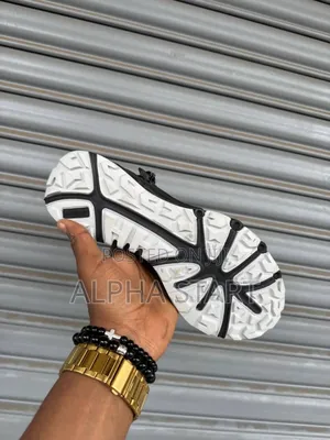 Gornornie Sandel (ሸበጥ)High Mater Quality Smooth Shoes for You