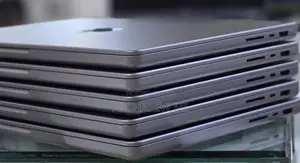 New Laptop Apple MacBook Pro M1 32GB Apple M1 Pro SSD 512GB