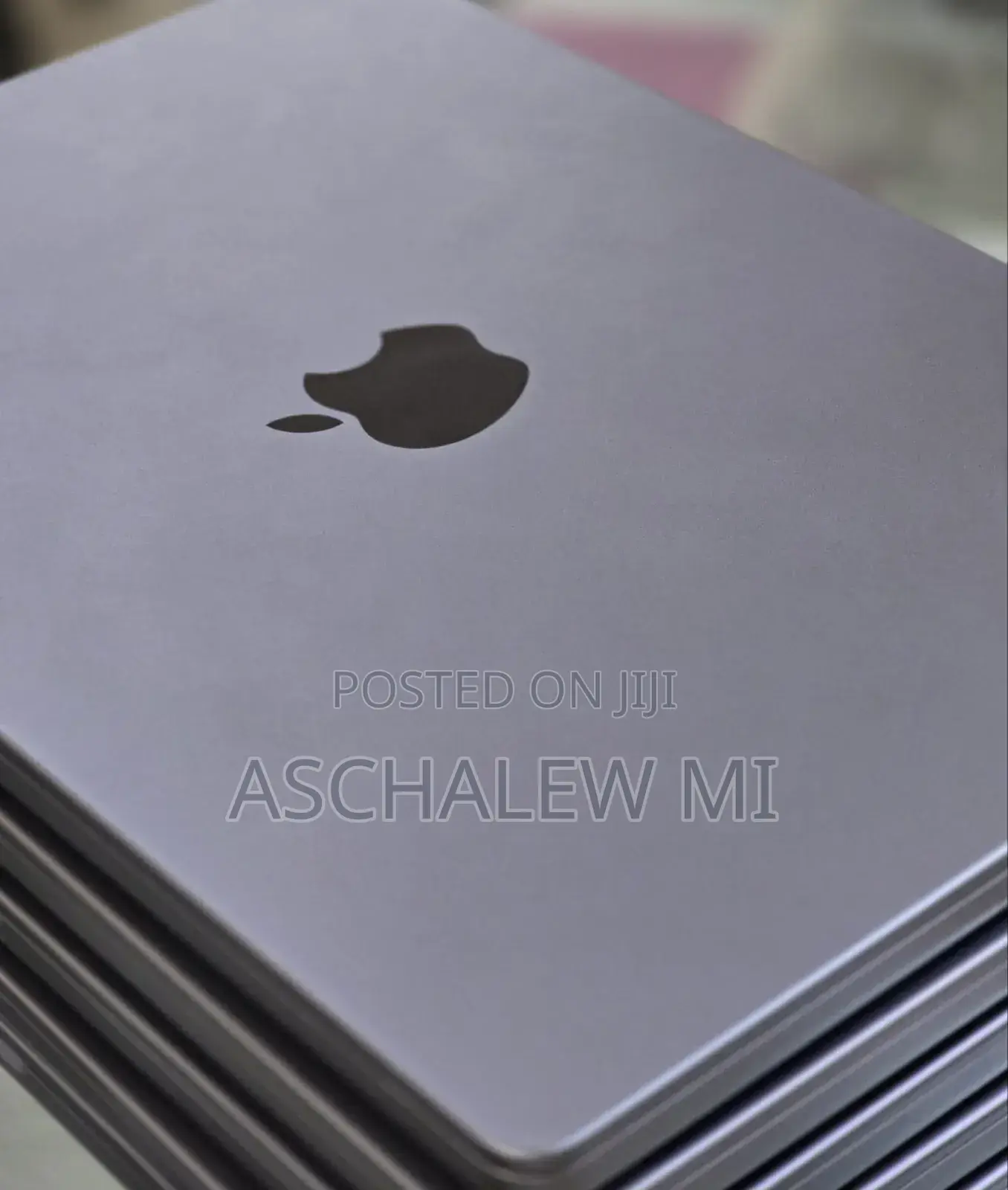 New Laptop Apple MacBook Pro M1 32GB Apple M1 Pro SSD 512GB