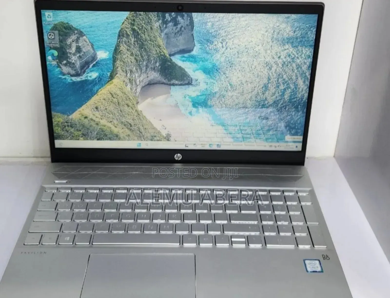New Laptop HP Pavilion 15 12GB Intel Core i5 HDD+SSD 256GB