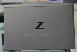 New Laptop HP ZBook Studio G8 16GB Intel Core i7 SSD 512GB